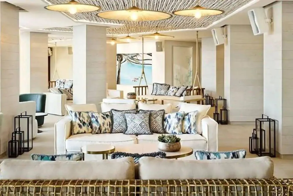 ibiza-luxury-hotel-lounge